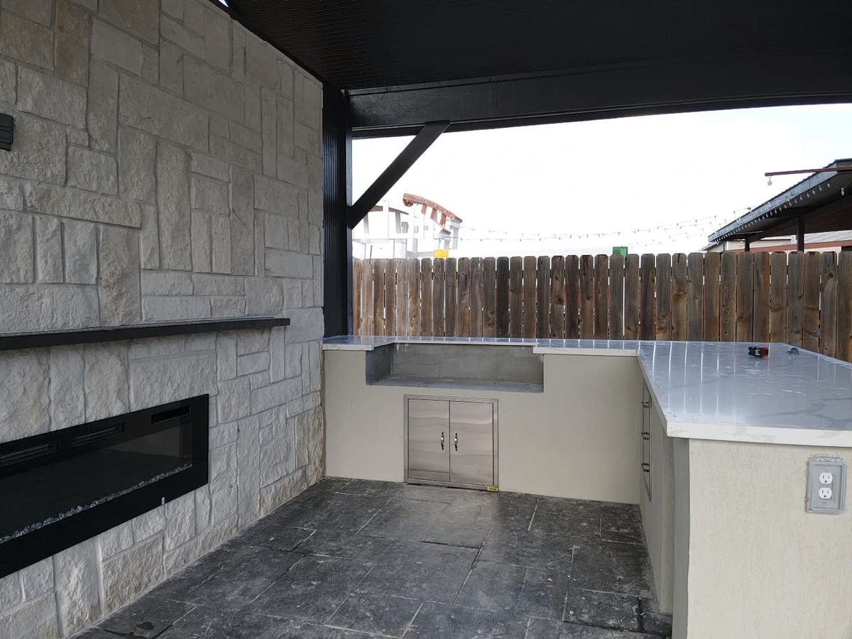 Fencing for Lala Home Solutions in San Juan, TX