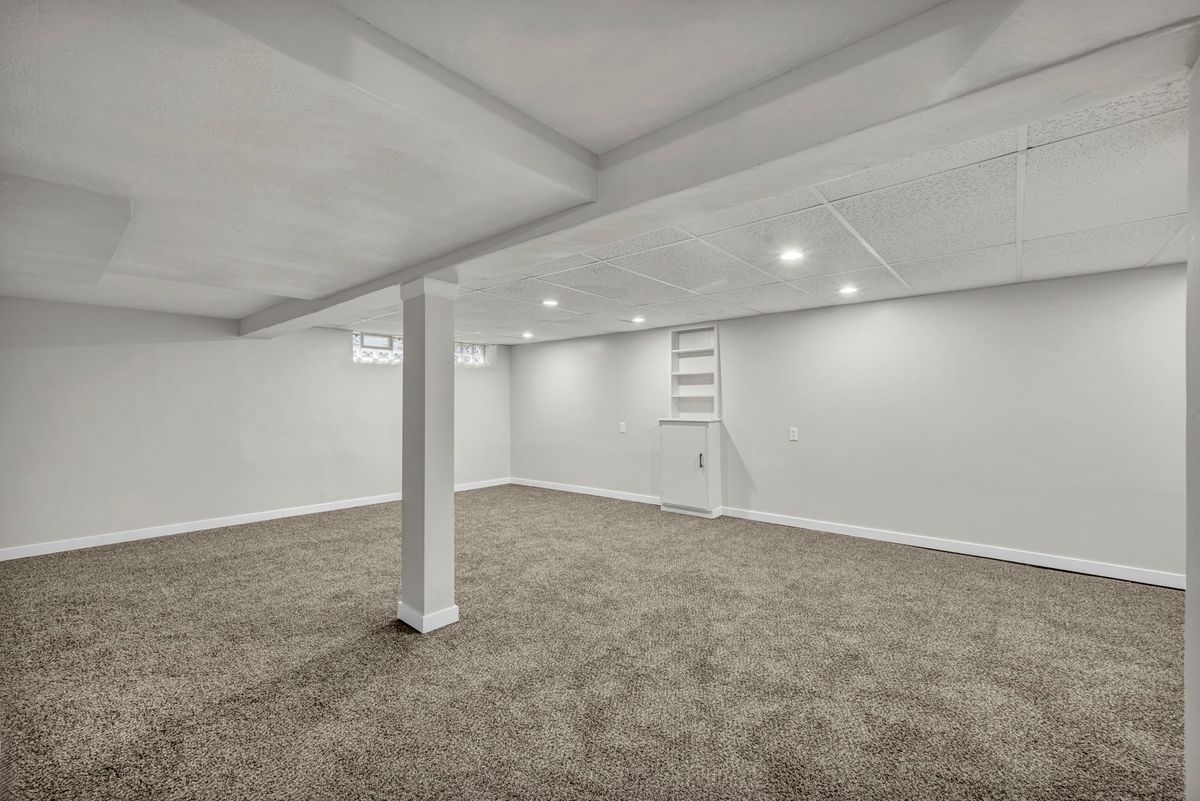 Interior/Exterior Painting for ForeverHome RE in Cleveland, OH