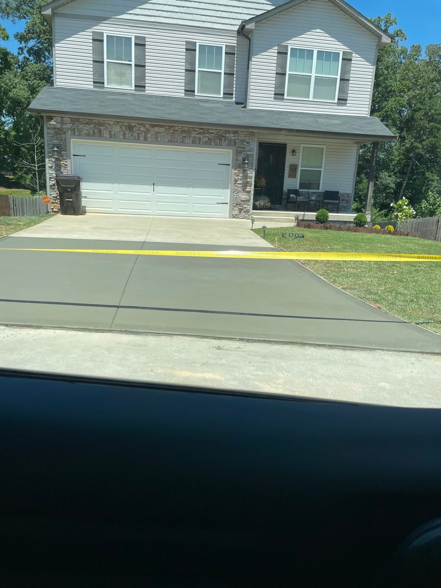 Sidewalk Installation for Tommy Moore Construction in Anderson County, TN