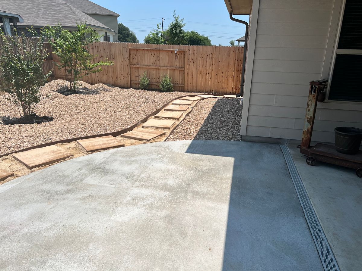 Mulch Installation for DR Landscape in San Antonio, TX