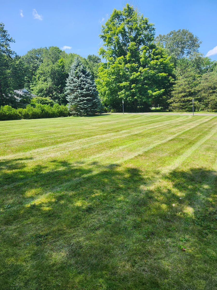 Landscape Installation for Landscape Innovations LLC in Torrington, CT