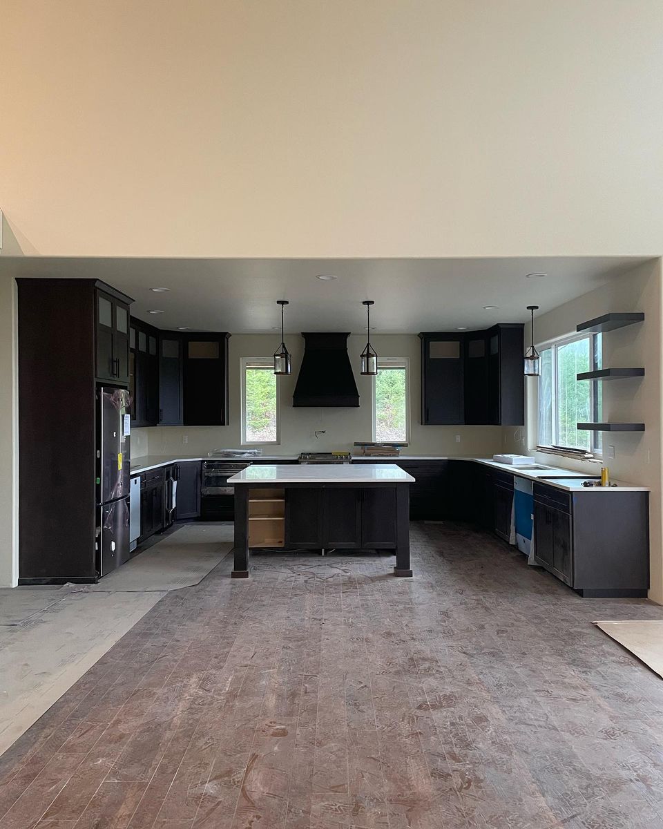 Kitchen Renovation for Ridgeview Custom Builders in Sweet Home, OR