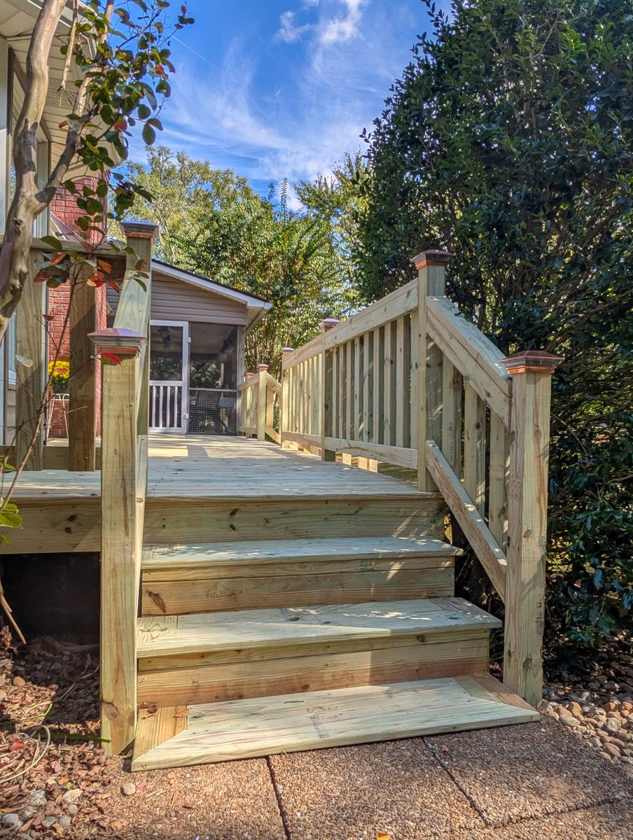Deck Construction for Homescapes Construction LLC in Cleveland, TN