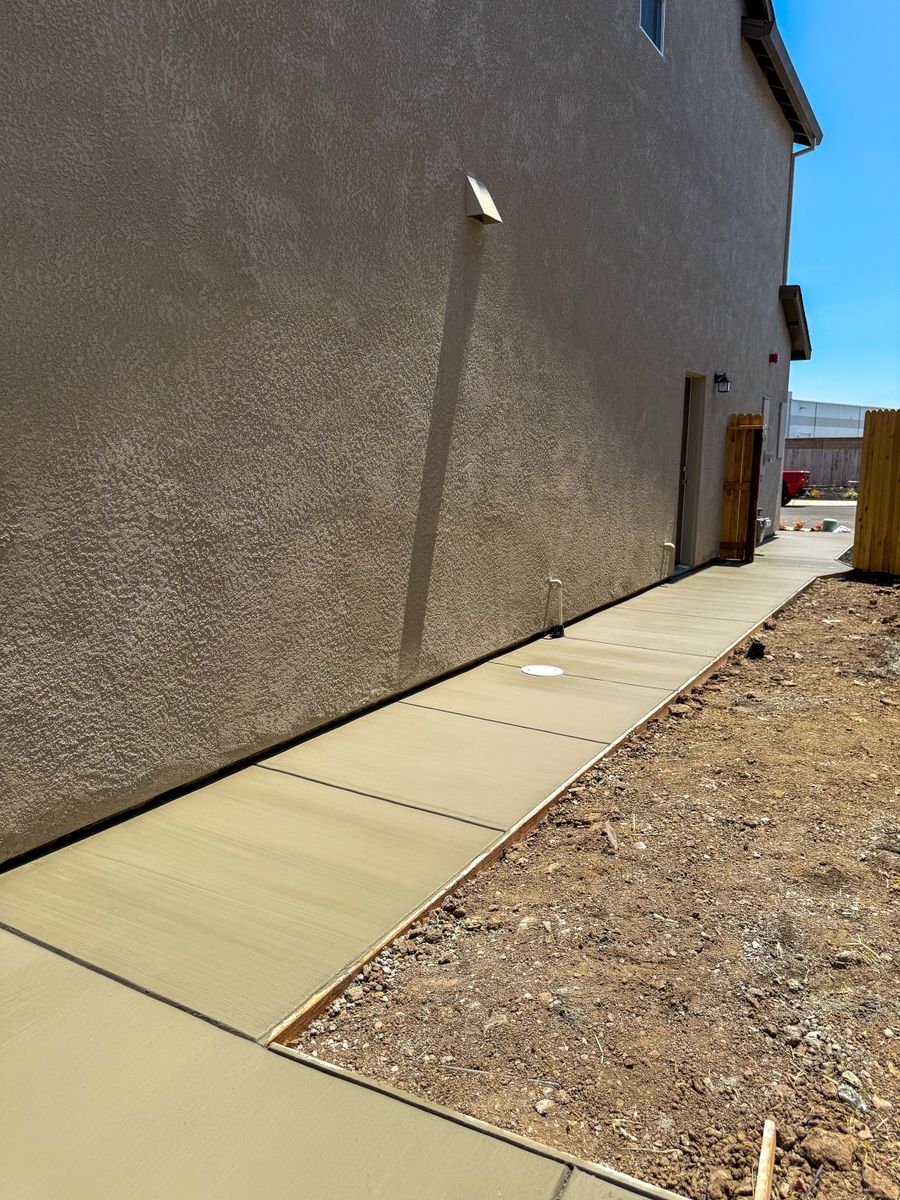 Sidewalk Installation for PREMIER CONCRETE CREATIONS in Stockton, CA