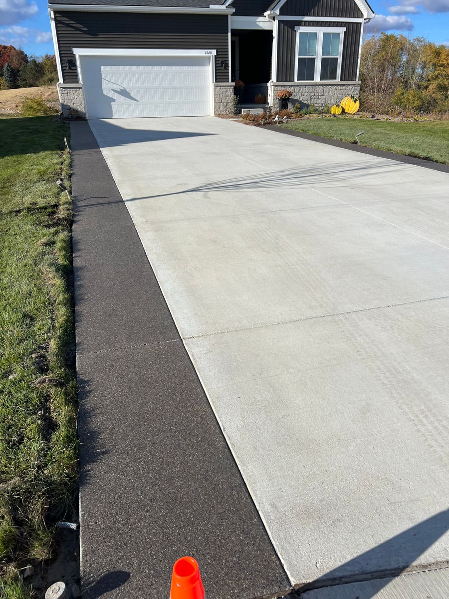 Driveway Add on’s for Ibarra Concrete Services LLC in Detroit, MI
