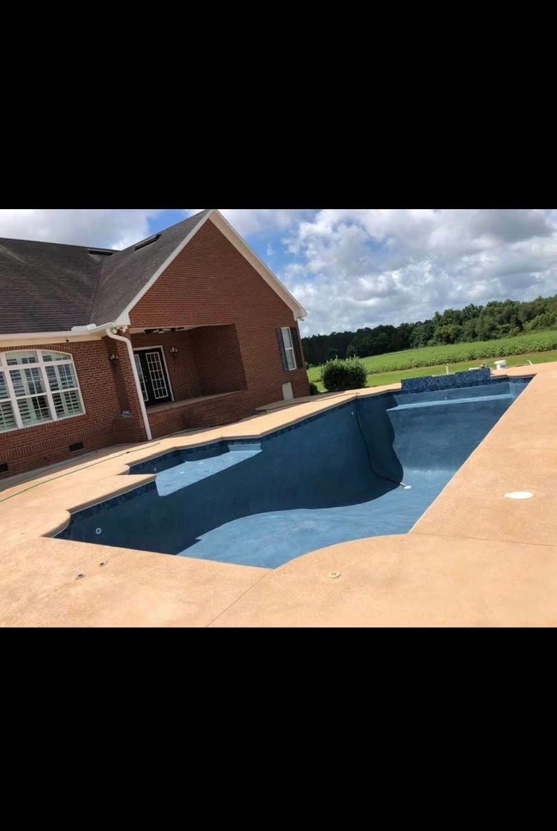 Pool Construction for Weeks Pool & Spa in Thomasville, GA