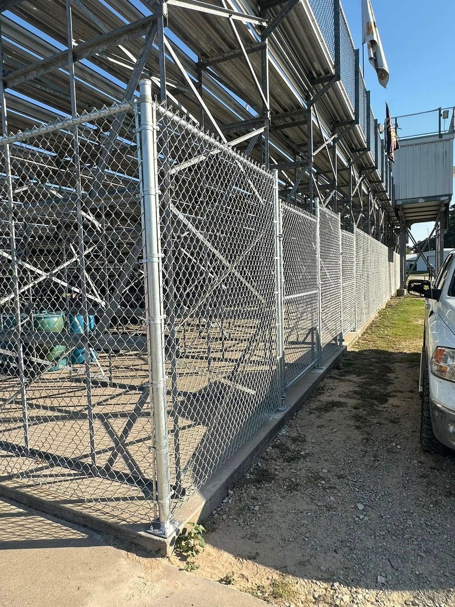 School Fencing for Cowboy Construction in Palestine, TX