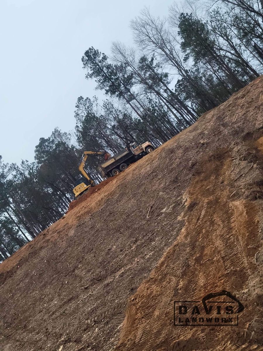 Excavation for Davis Landworx in Clanton,  AL