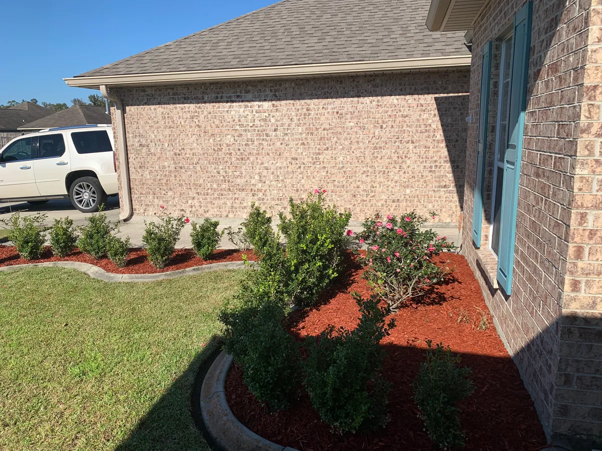 Mulch Installation for Jay C’s Touch Landscaping & Pressure Washing Services LLC in Marrero, LA