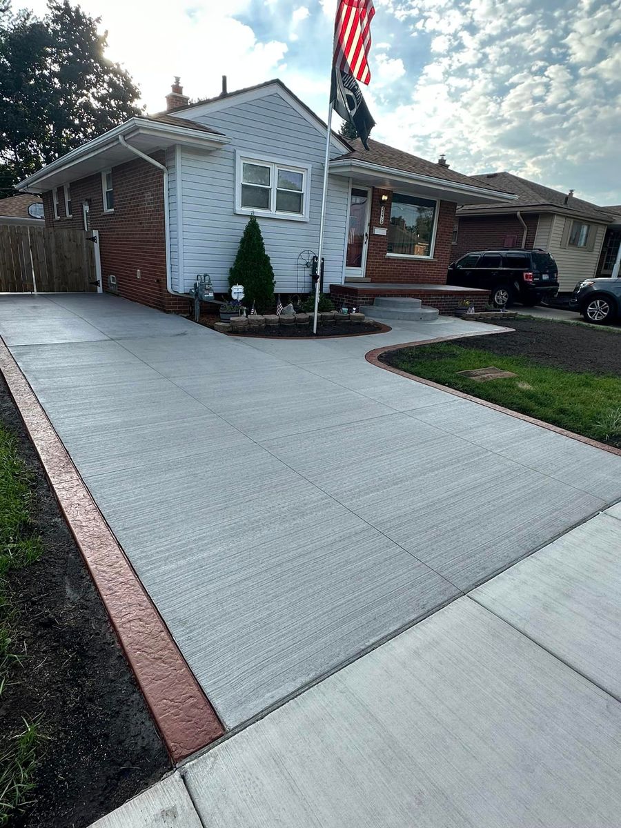 Residential Concrete Services for D.R. Concrete  in Lincoln Park, MI