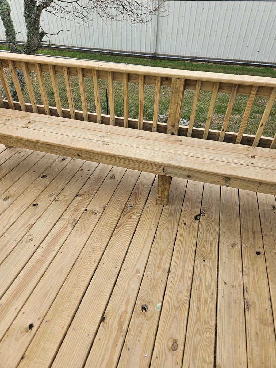 Deck and Patio Construction for Summers Construction in 77541, TX