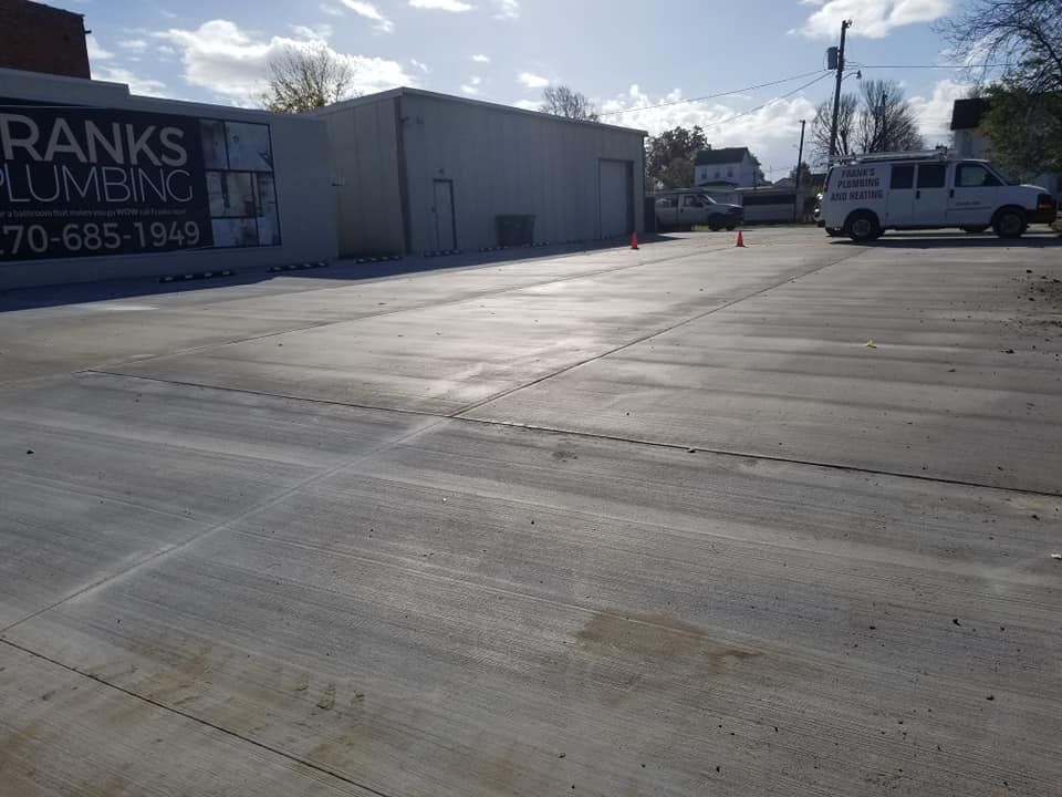 Commercial Parking Lots for Chapman Construction and Concrete Inc  in Owensboro,  KY