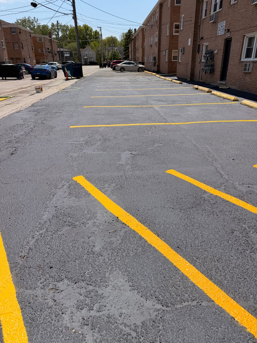Commercial Line Striping for Black Diamond Sealcoating in St. Charles, IL