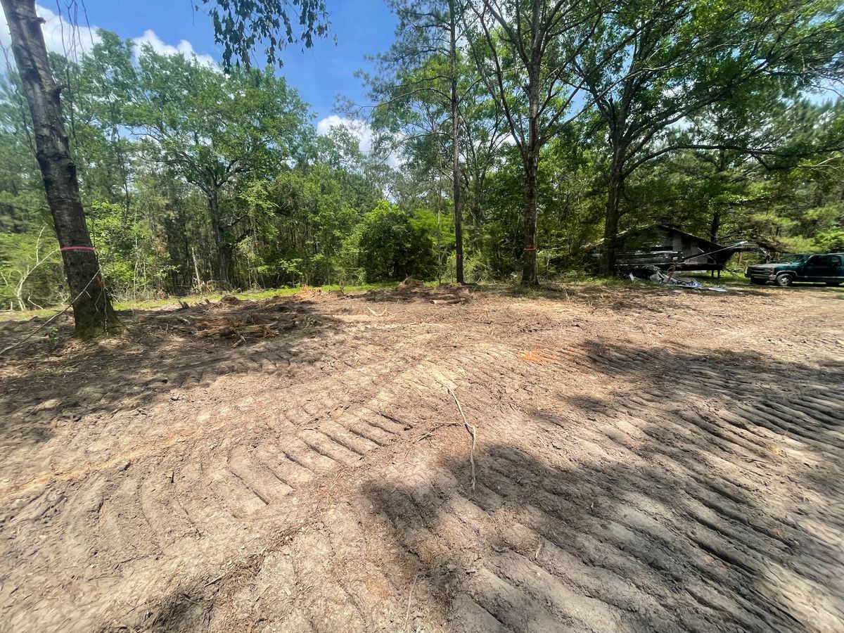 Land Clearing & Demolition for Platinum Construction llc in Pearl River, MS