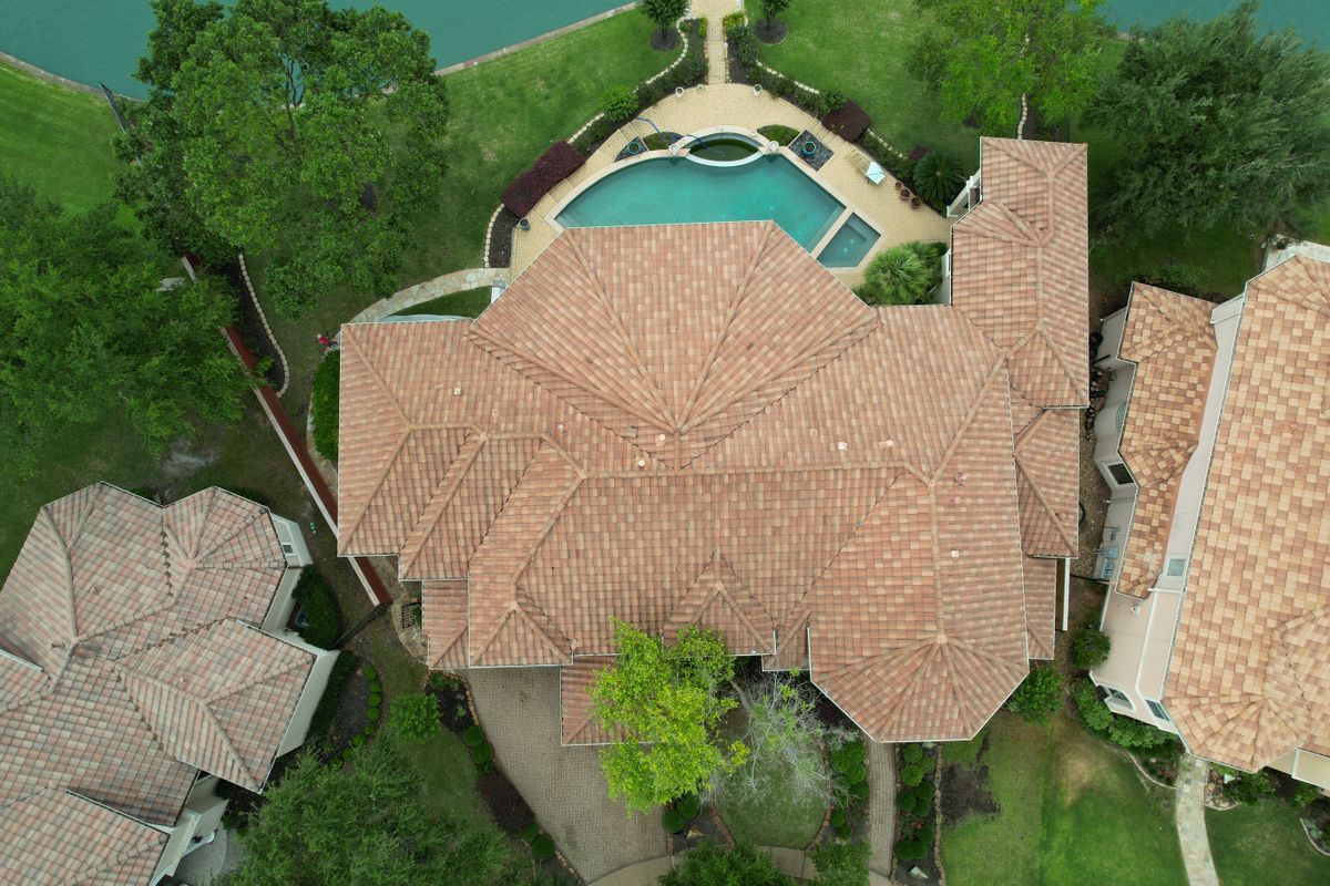 Residential Roof Cleaning for Power Pressure Wash in Houston, TX