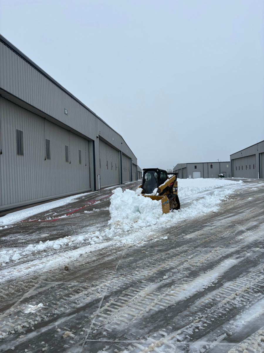 Snow Removals for  LG Contractors in Denver, CO