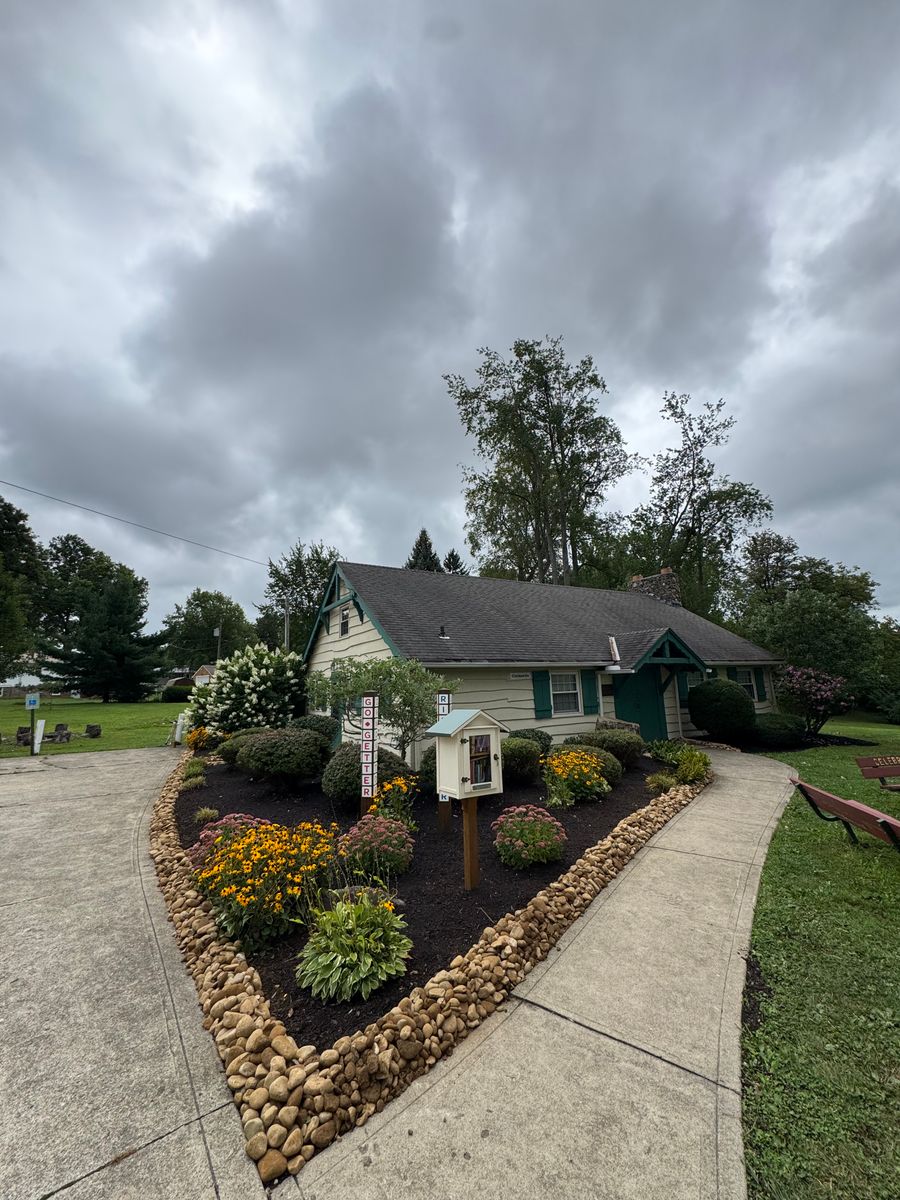 Lawn Maintenance for McKenzie's Landscaping in Shelby County, OH