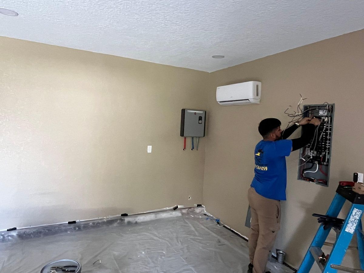 Electrical Repairs for Manny’s 407 Electric Inc in St. Cloud, FL