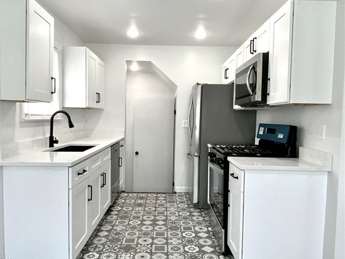 Interior/Exterior Painting for ForeverHome RE in Cleveland, OH