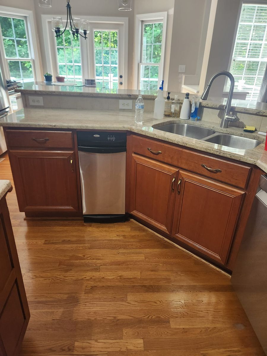 Kitchen and Cabinet Refinishing for Fine Finishes Custom Painting in Charlotte, NC