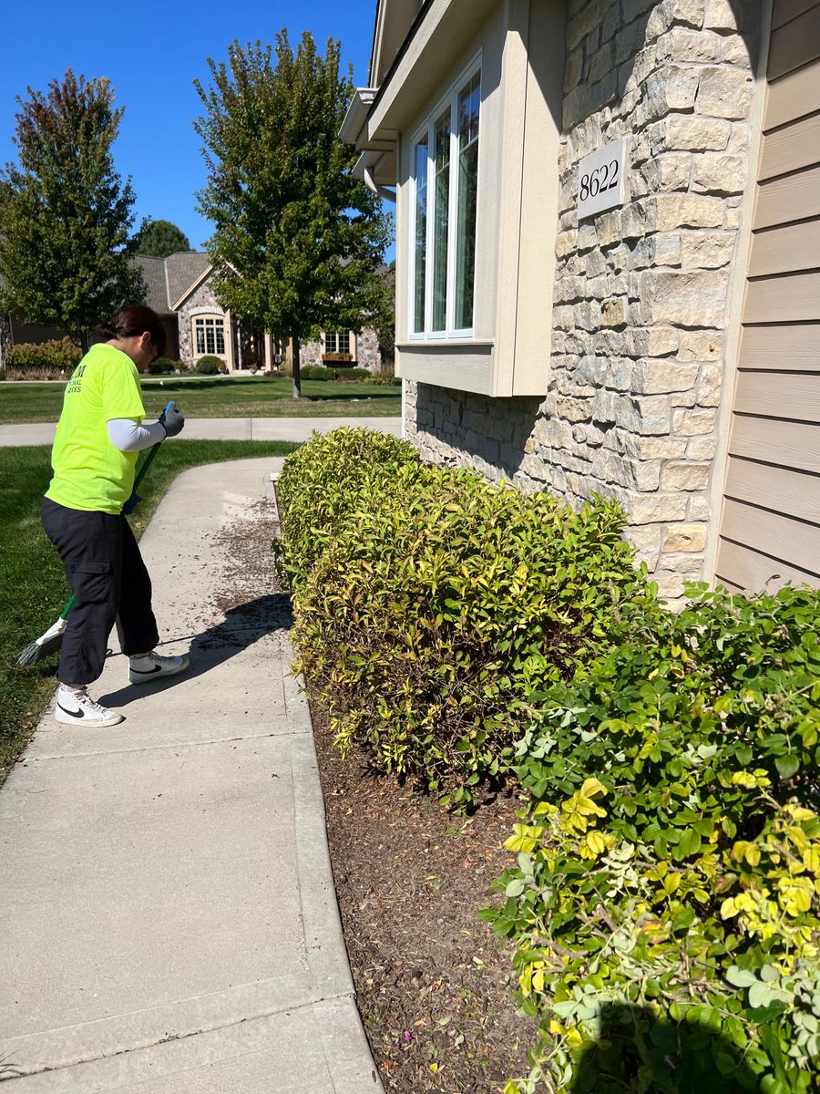 Rough Cut for Trim Seasonal Services in Milwaukee, WI