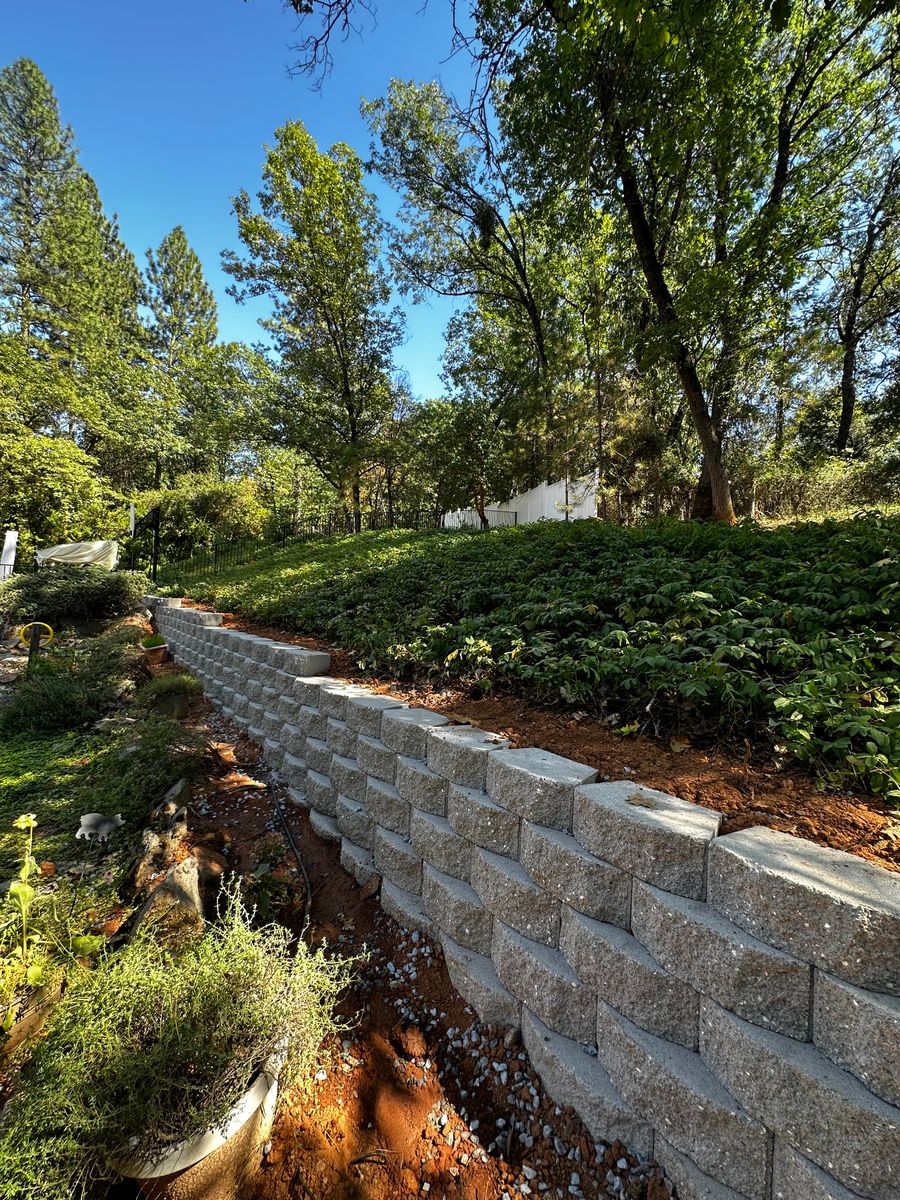 Retaining Wall Construction for Diamond Landscape & Hardscape in Diamond Springs, CA