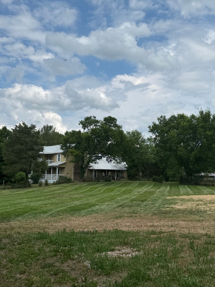 Lawn Maintenance for Arnold’s Outdoor Solutions in Woodbury, TN
