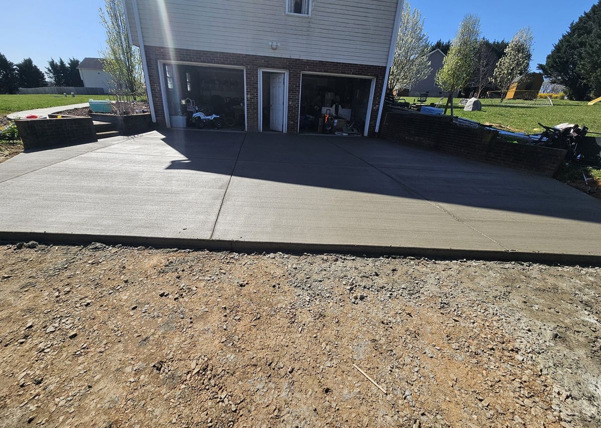 Patio Design & Construction for Miilan Construction in Boonville, NC