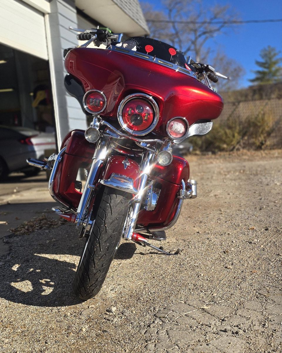 Full Detail Service for Luxury Auto Detail in Peoria, IL