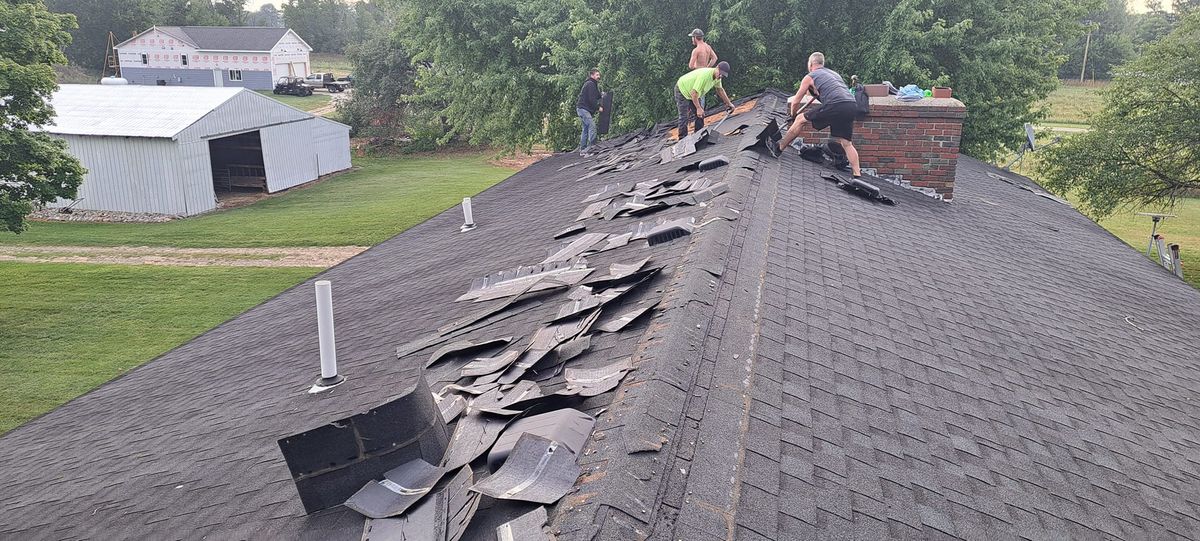 Roofing Repairs for Houseman's Exteriors in Muir, MI