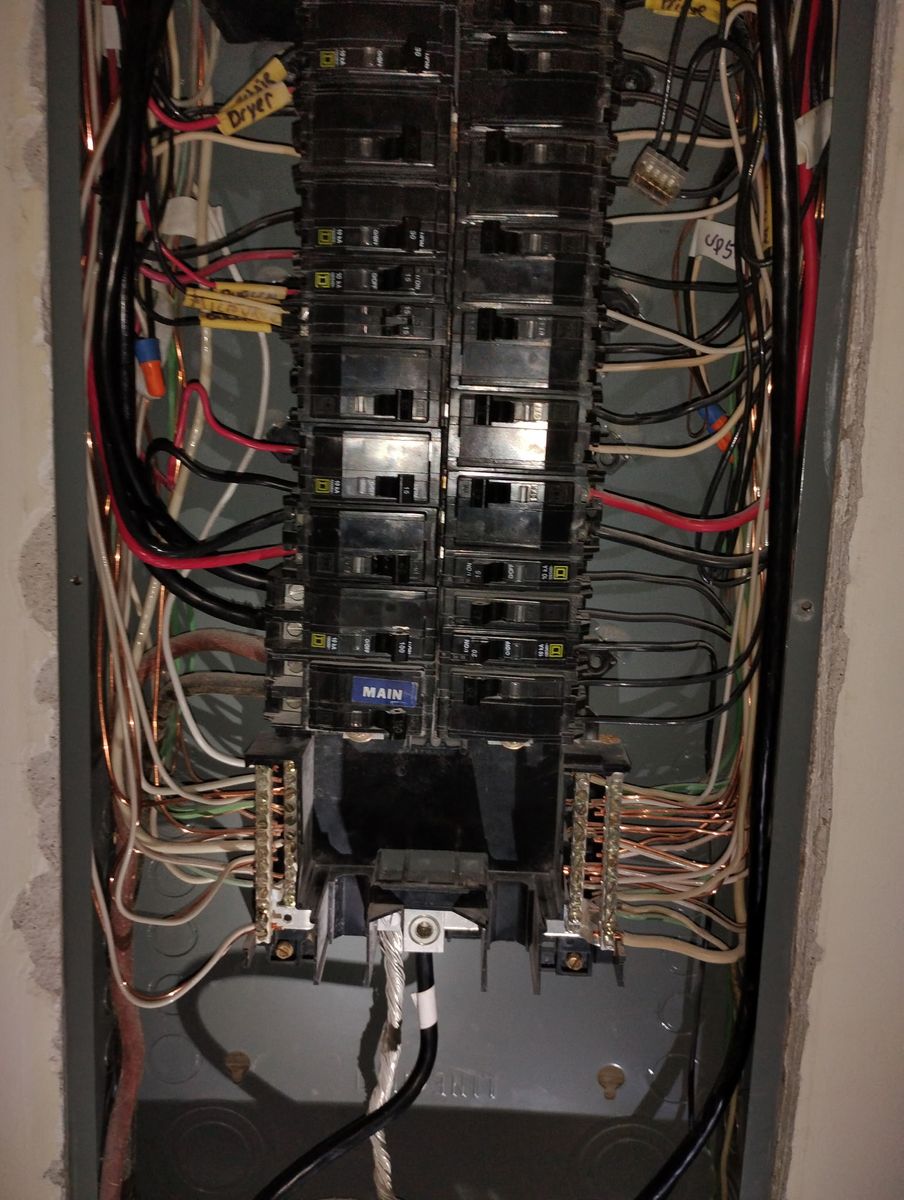 Handyman and emergency service repairs for Dead Tree General Contracting in Carbondale, Illinois