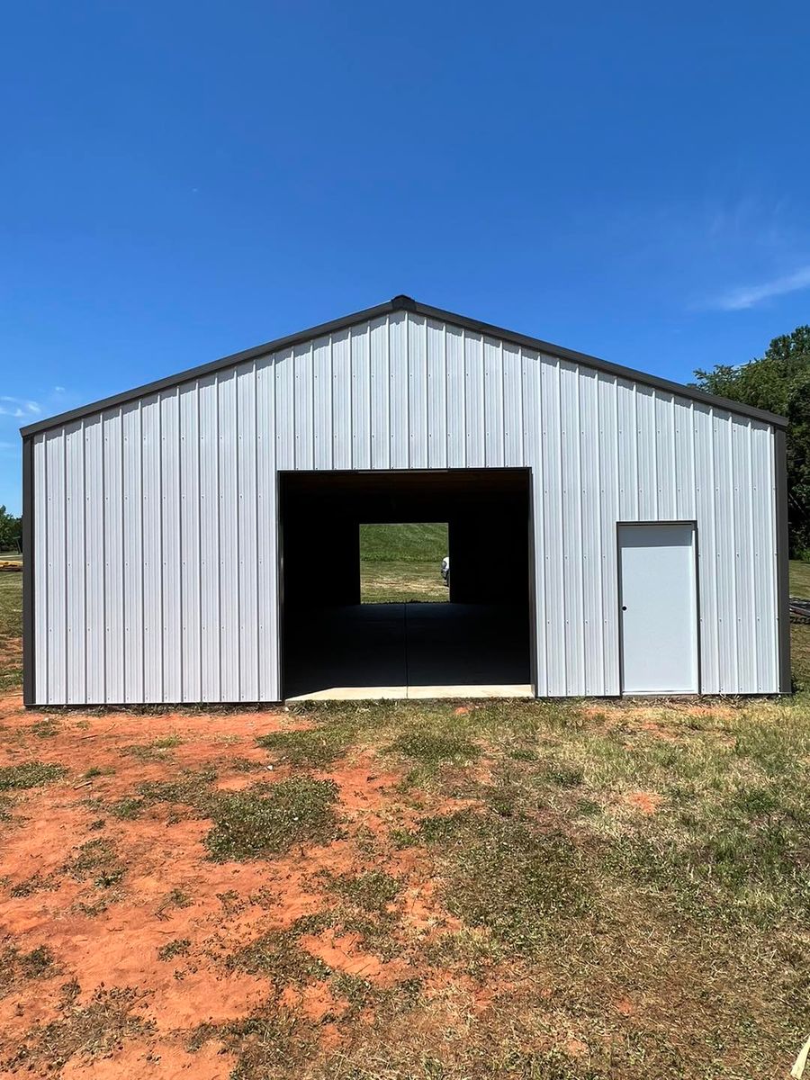Pole Barn Construction for Ridgeline Construction in Hiddenite, NC