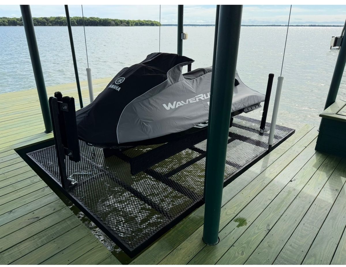 Boat Hoist Maintenance and Repair for BR Construction LLC in Corsicana, TX