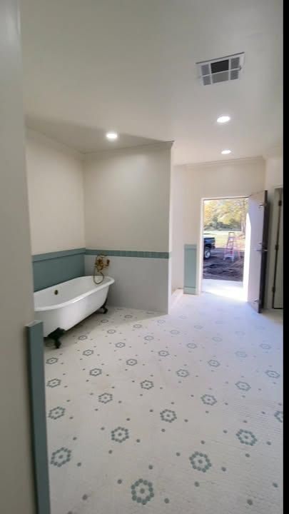 Flooring for HollowPoint Construction in Merigold, MS