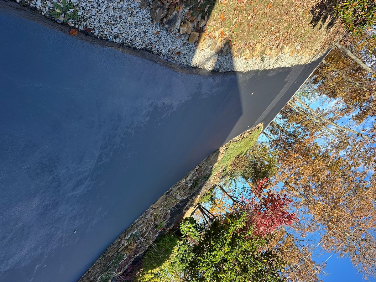 Asphalt Paving for Metzler Paving and Sealcoating LLC in Jacksboro, TN