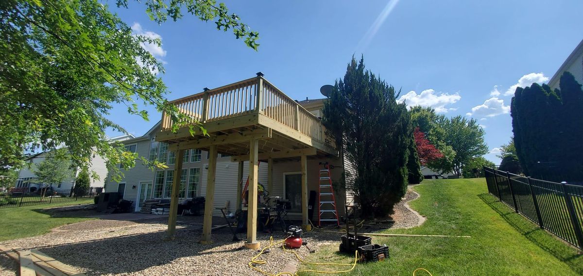 Decks for Dead Tree General Contracting in Carbondale, Illinois