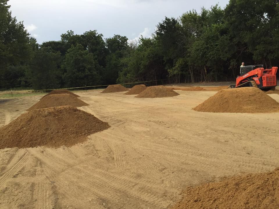 Earthworks for Corona Excavating LLC in Linden, VA