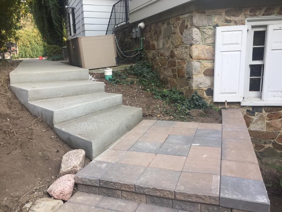 Stair Design & Installation for Paul Turner Concrete & Excavating in Toledo, OH