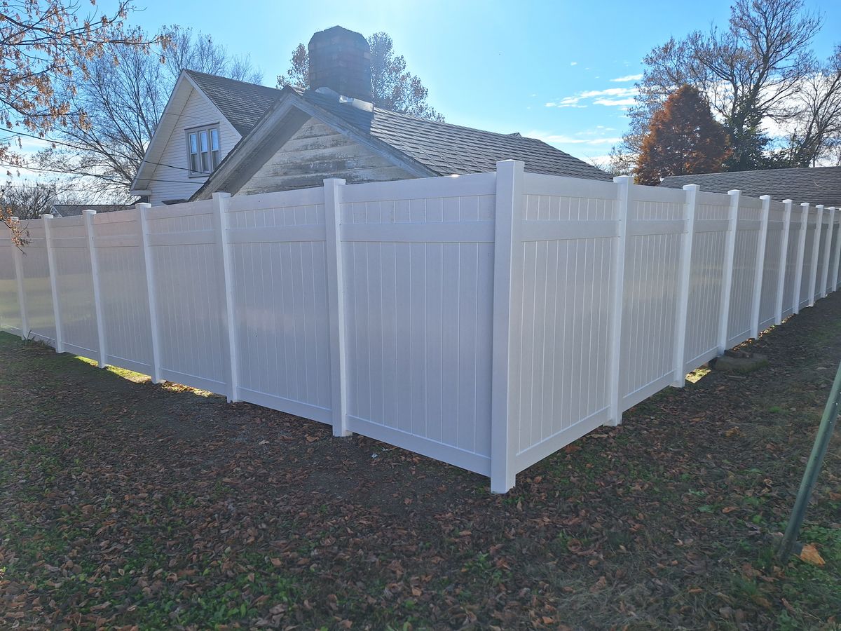 Fence Repair for Apex Fence in Henderson, KY