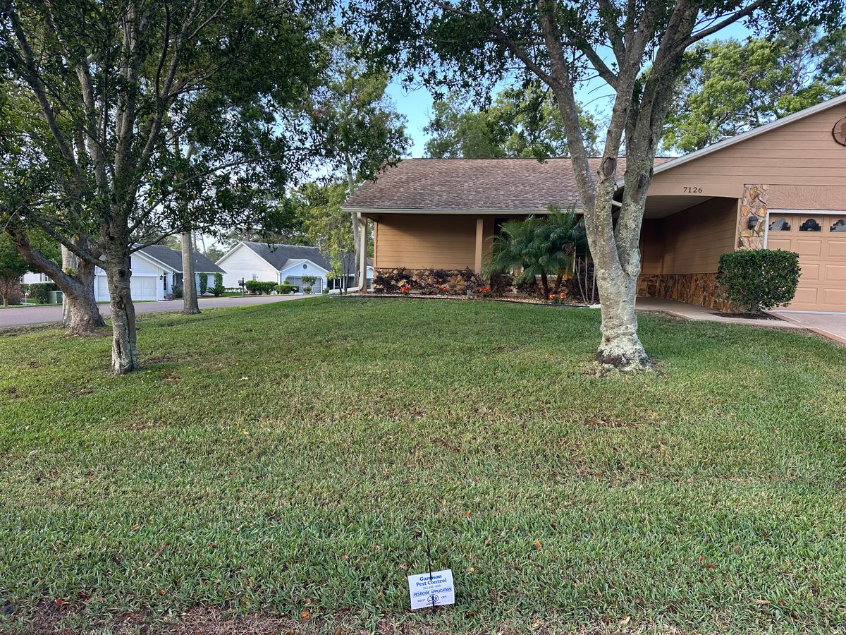 Lawn Spraying for Garrison Pest Control Inc in Hernando County, FL