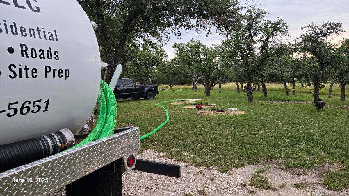Septic & grease trap pumping for Hartcraft Septic Systems LLC in Fredericksburg,  TX