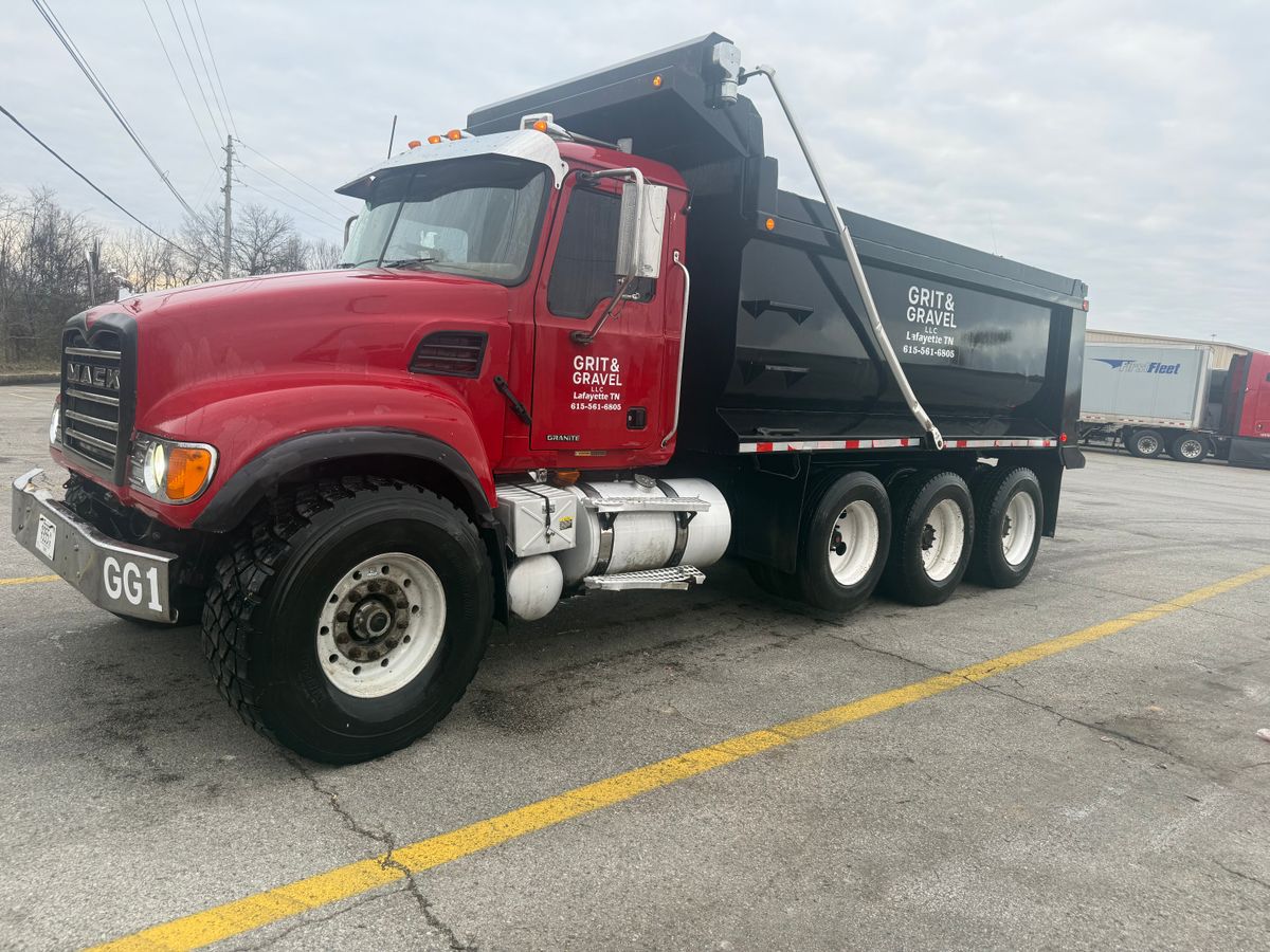 Material Hauling for Grit and Gravel in Lafayette, TN
