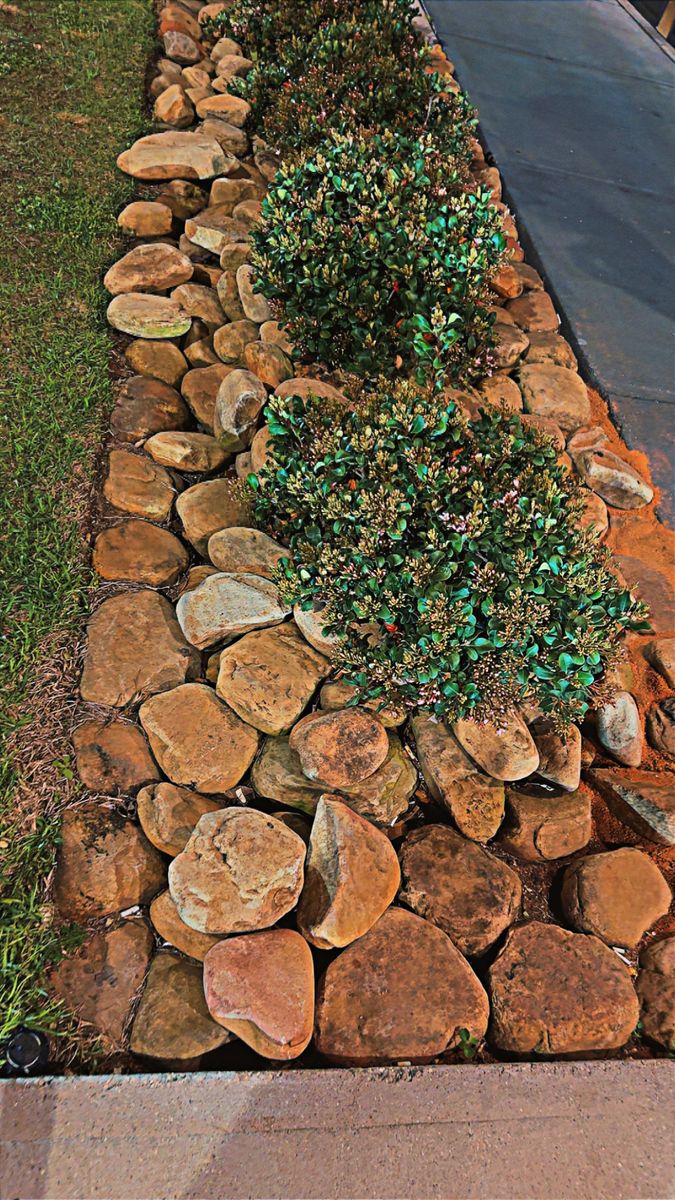 Mulch Installation for ZP Enterprises in Pensacola, FL