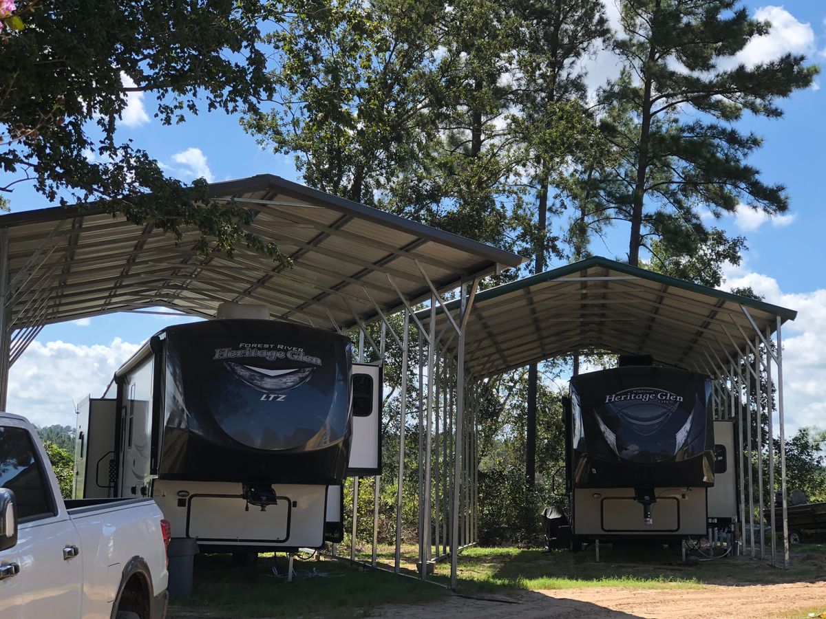 Metal Roofing for PineyWoods Buildings LLC in Nacogdoches, TX