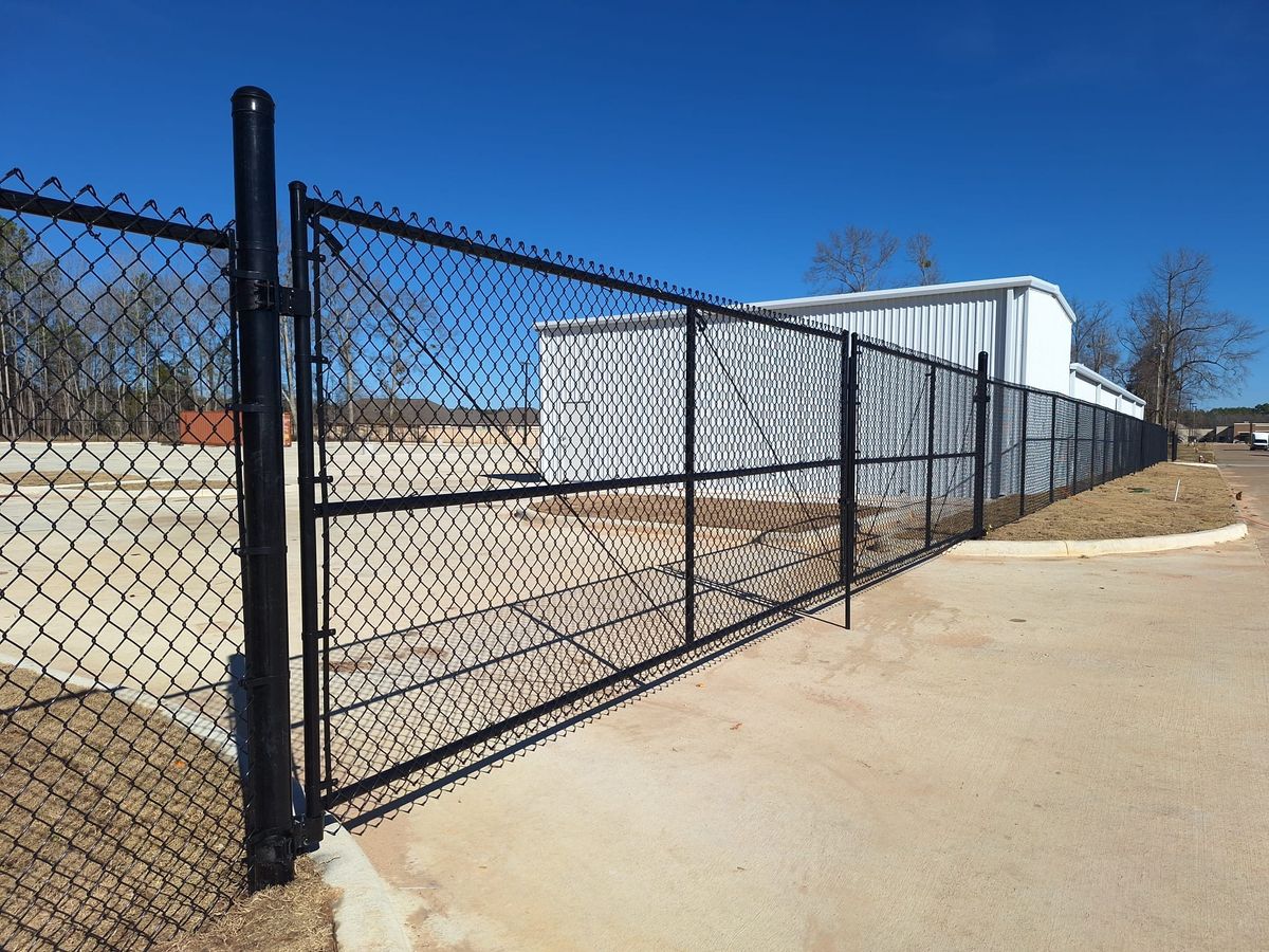 Commercial Fencing for JR Fences in Lindale, TX