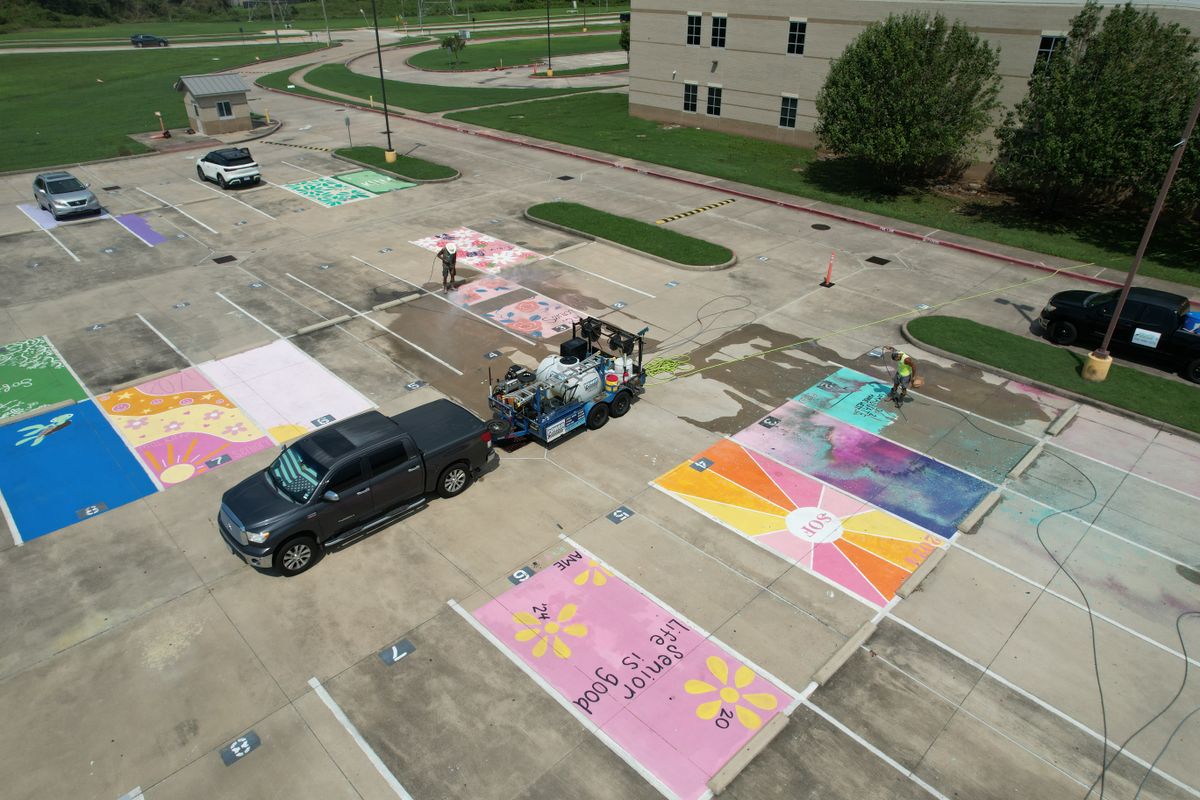 Parking Lot Cleaning for Power Pressure Wash in Houston, TX