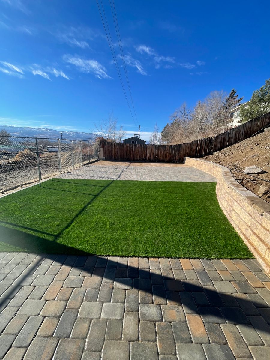 Synthetic turf for Angel Landscaping in Sparks, NV