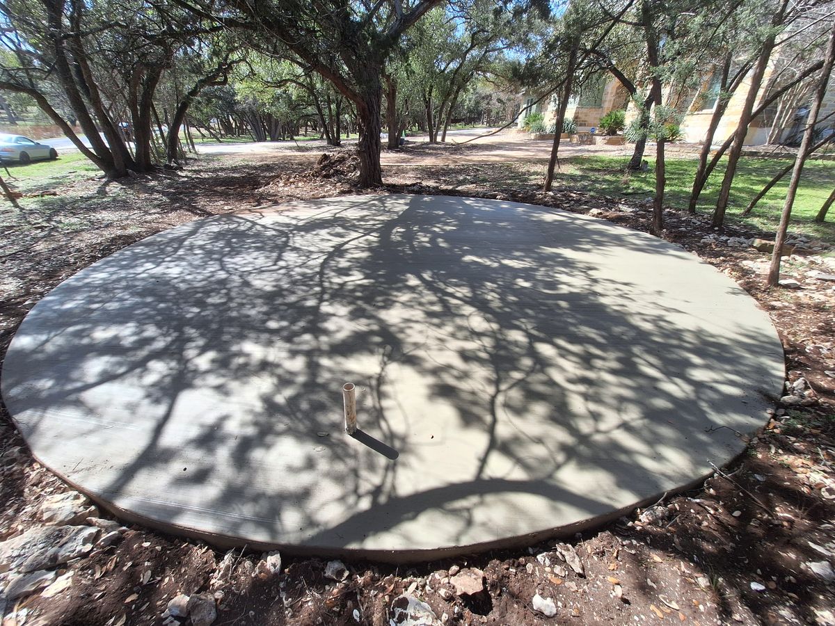 Concrete for Leo's Concrete Crew in Elgin, TX