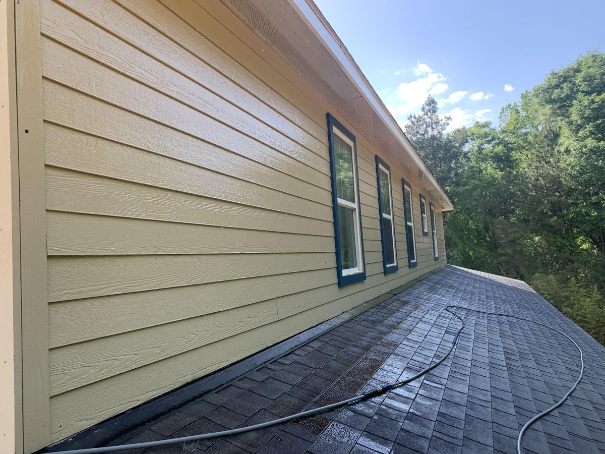 Home Softwash for X-Stream Pressure Washing and Roof Cleaning in Sandersville, GA