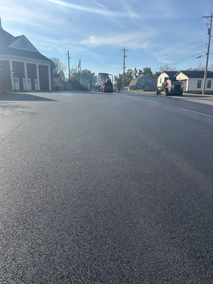 Sealcoating for James R Carter Paving in Roanoke, VA